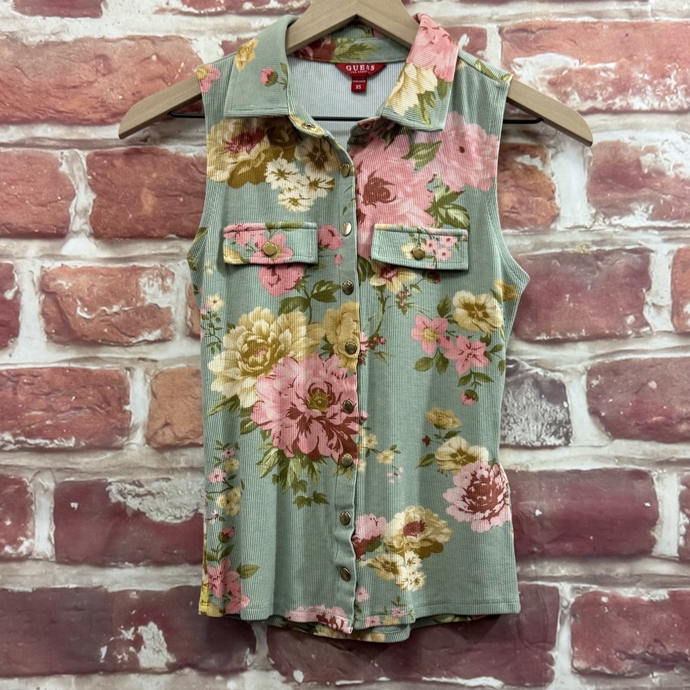 Guess Top Women's XS Green Multicolor Garden Floral Casual Button Front Shirt